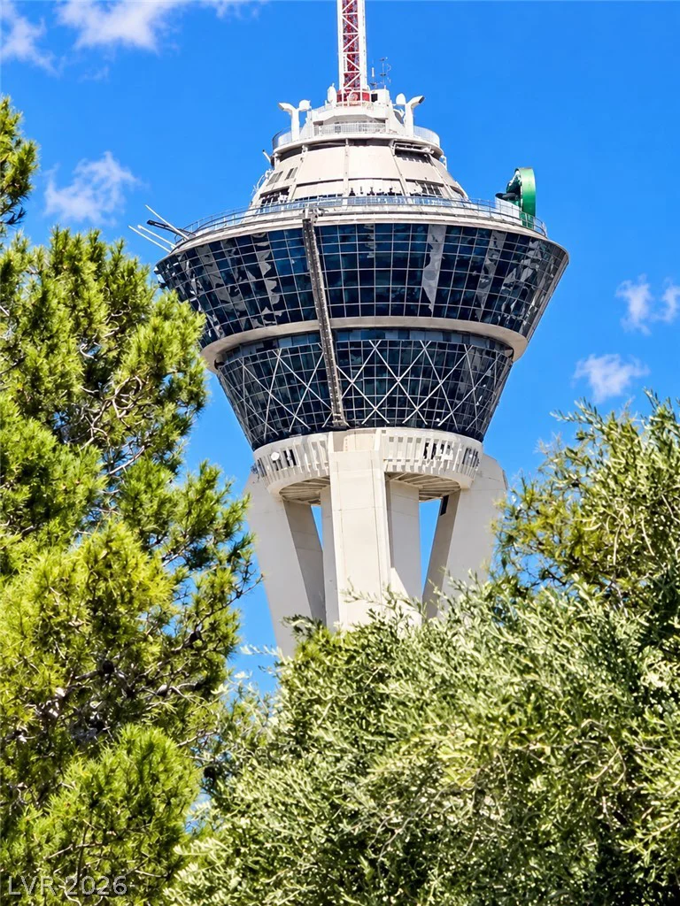 770 Tam O Shanter, Las Vegas, NV 89109