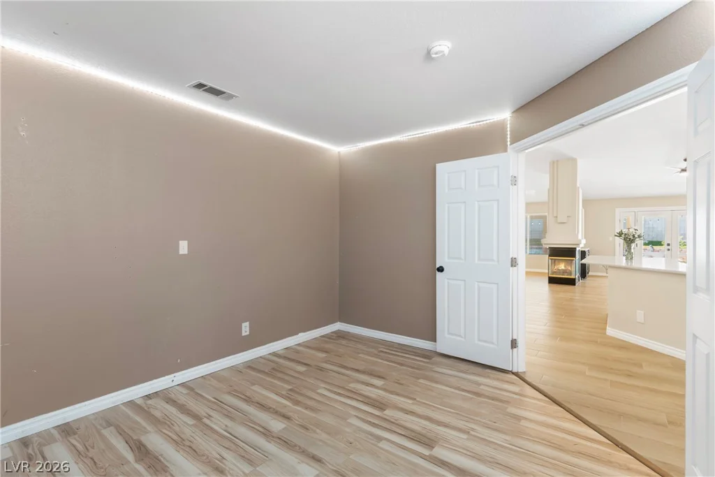 7233 Hawk Haven, Las Vegas, NV 89131