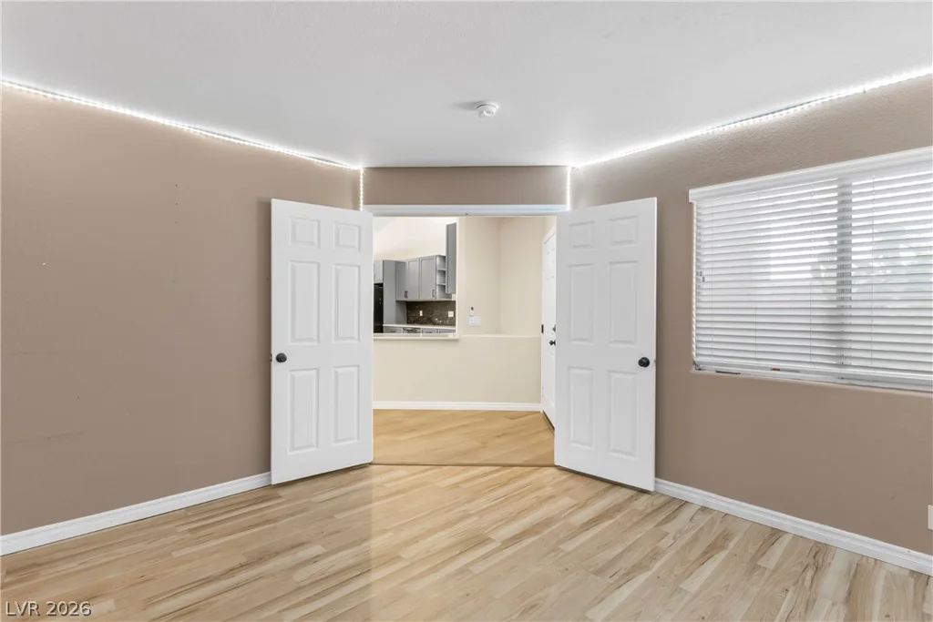 7233 Hawk Haven, Las Vegas, NV 89131