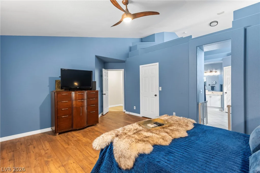 7233 Hawk Haven, Las Vegas, NV 89131