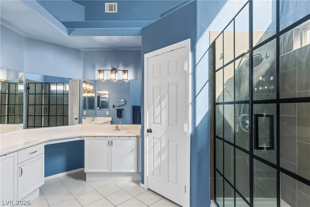 7233 Hawk Haven, Las Vegas, NV 89131