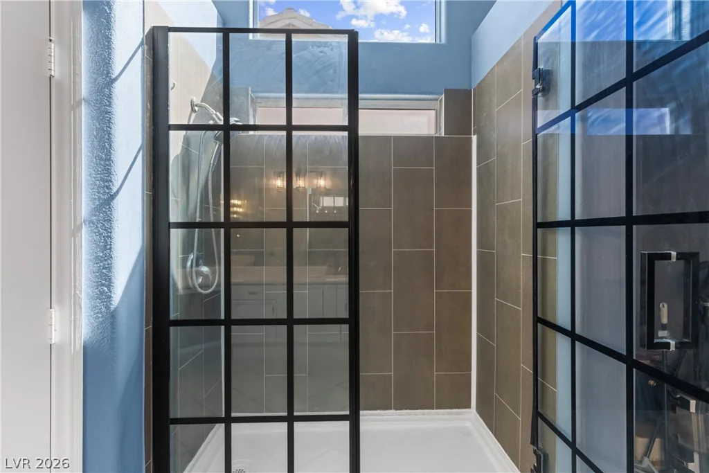7233 Hawk Haven, Las Vegas, NV 89131