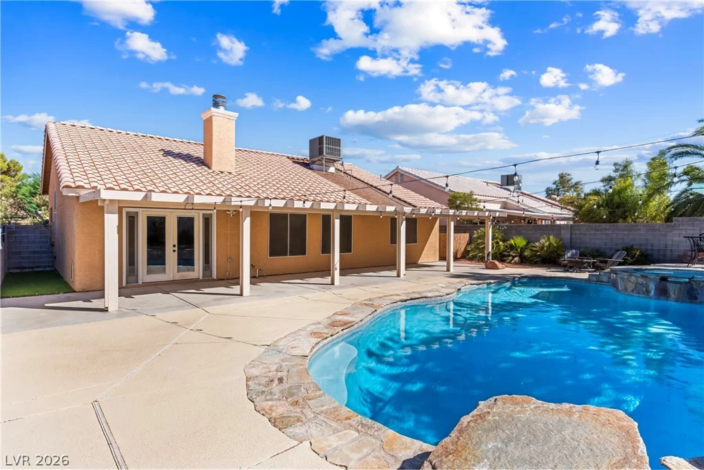7233 Hawk Haven, Las Vegas, NV 89131