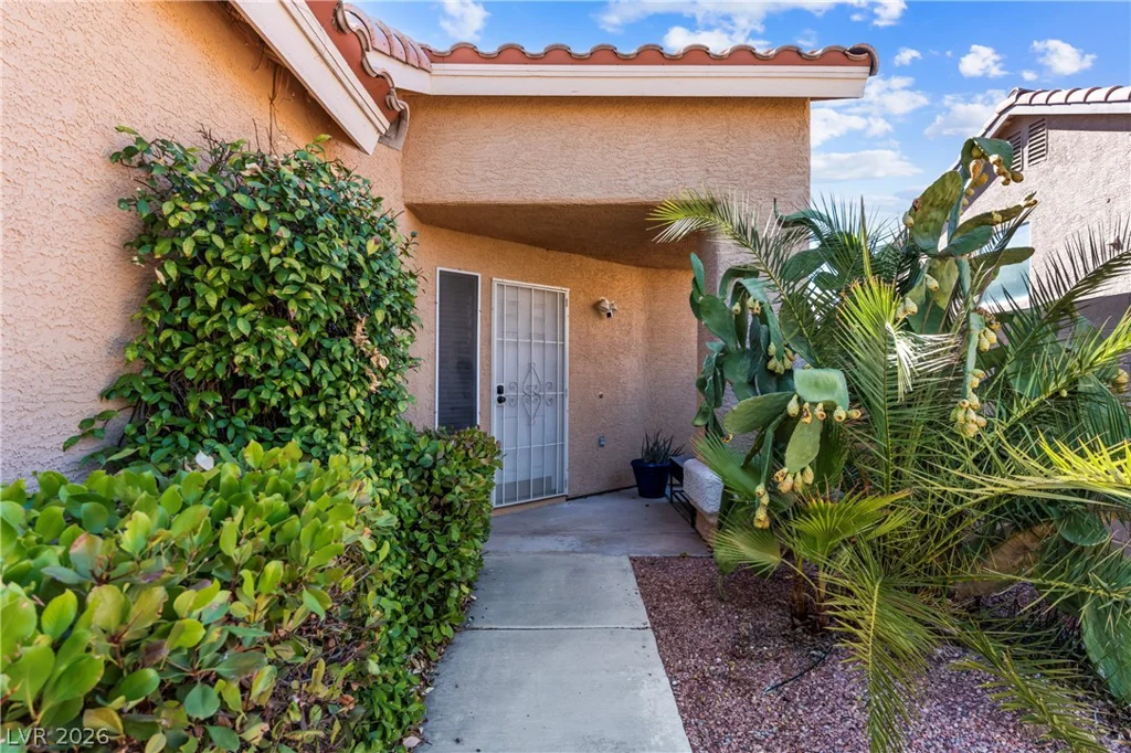 7233 Hawk Haven, Las Vegas, NV 89131