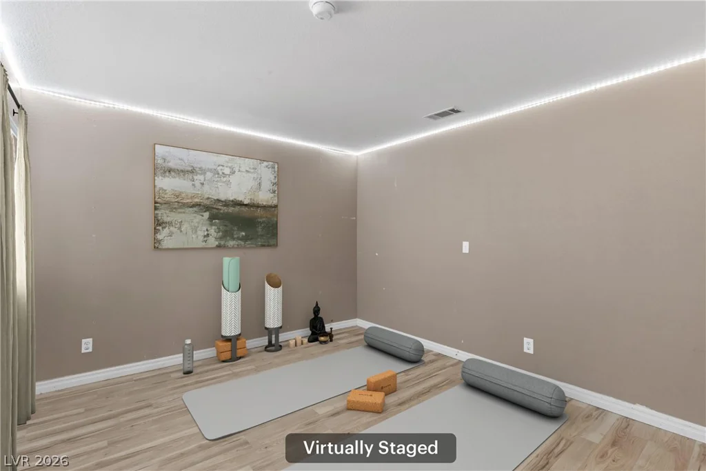 7233 Hawk Haven, Las Vegas, NV 89131