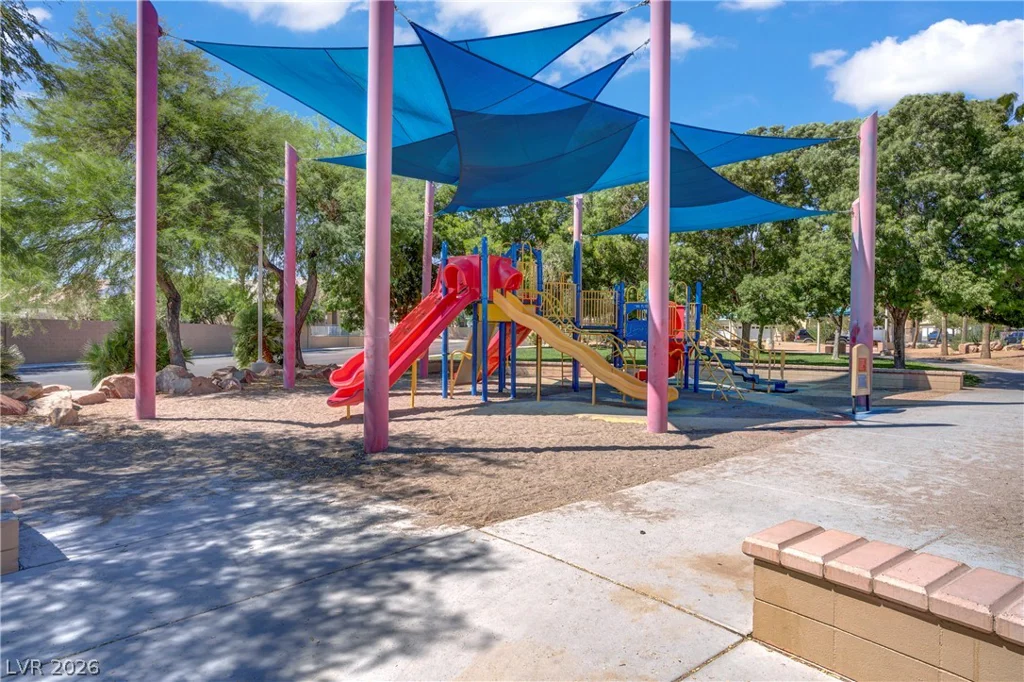 7233 Hawk Haven, Las Vegas, NV 89131