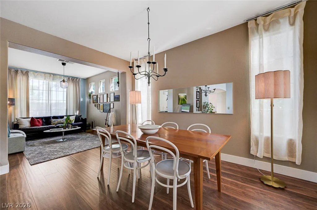 3028 Carbondale, Las Vegas, NV 89135