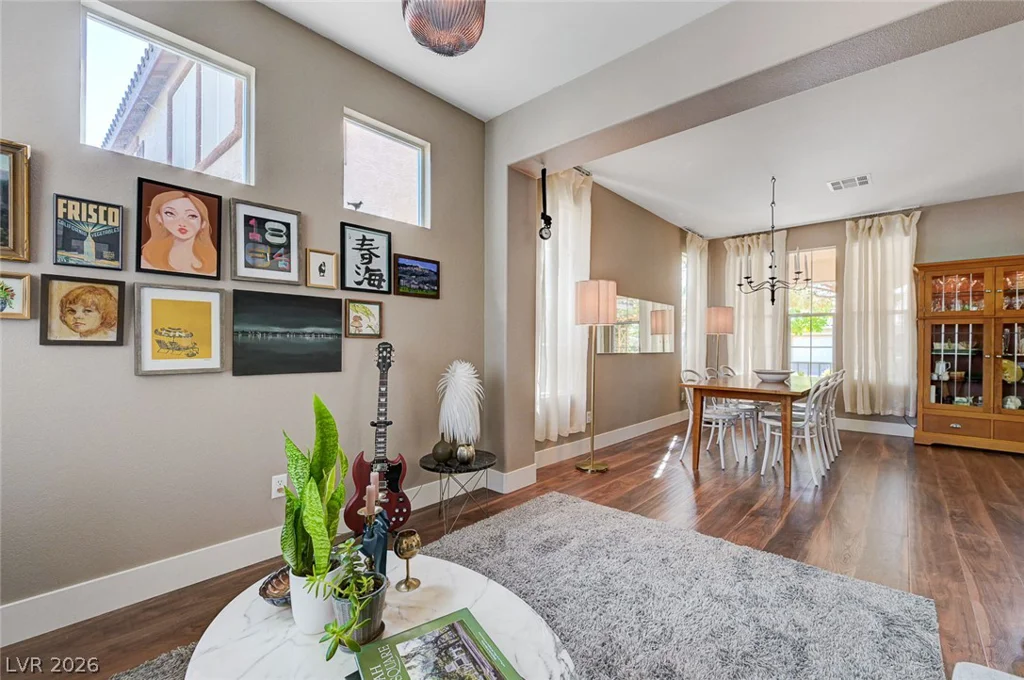 3028 Carbondale, Las Vegas, NV 89135