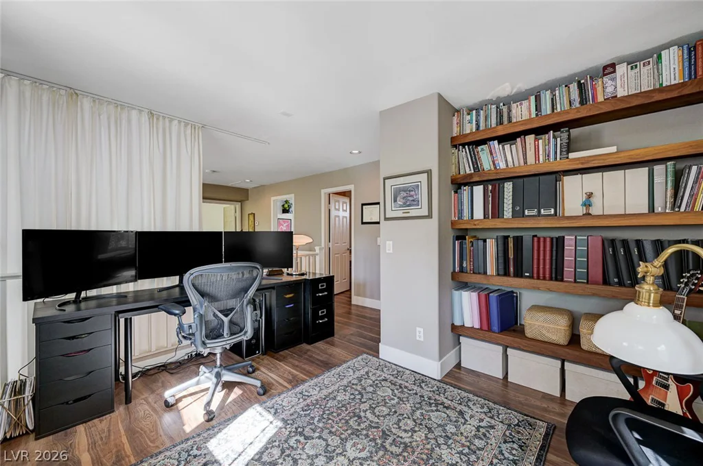 3028 Carbondale, Las Vegas, NV 89135