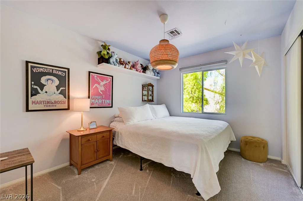 3028 Carbondale, Las Vegas, NV 89135