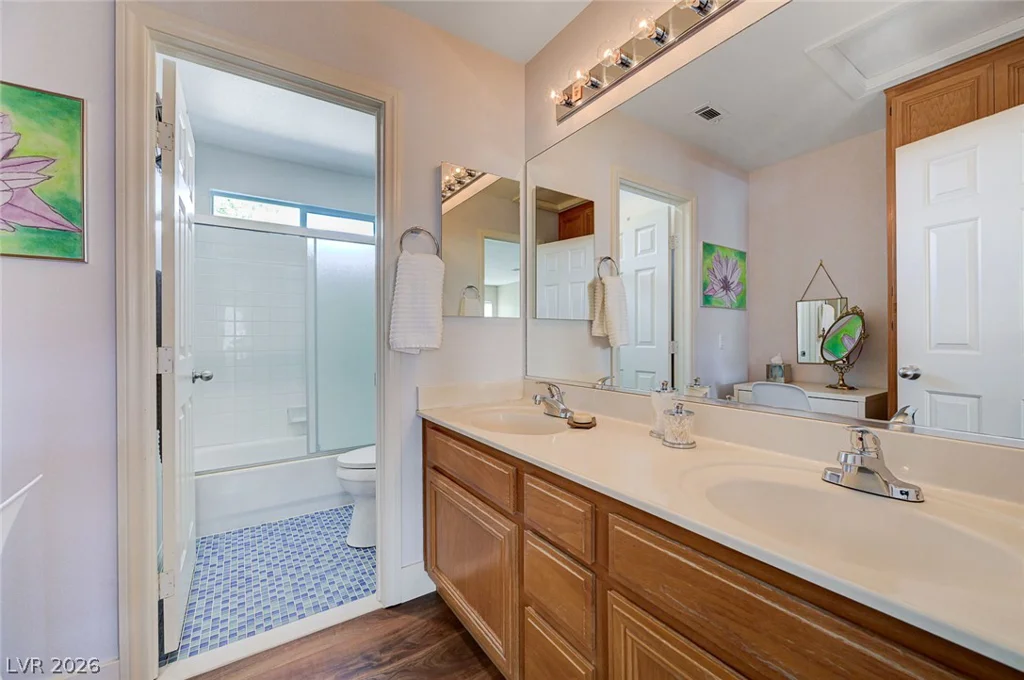 3028 Carbondale, Las Vegas, NV 89135