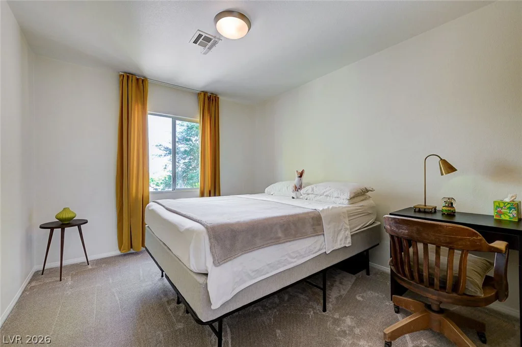 3028 Carbondale, Las Vegas, NV 89135