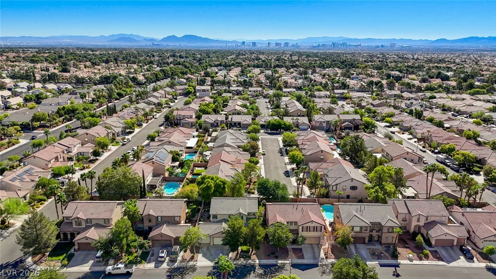 3028 Carbondale, Las Vegas, NV 89135