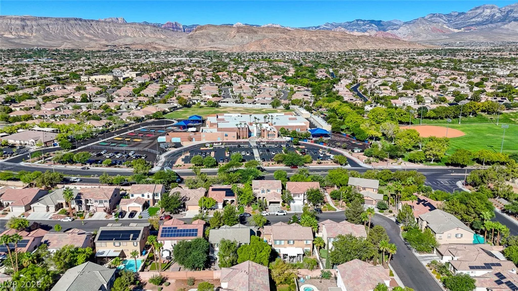 3028 Carbondale, Las Vegas, NV 89135