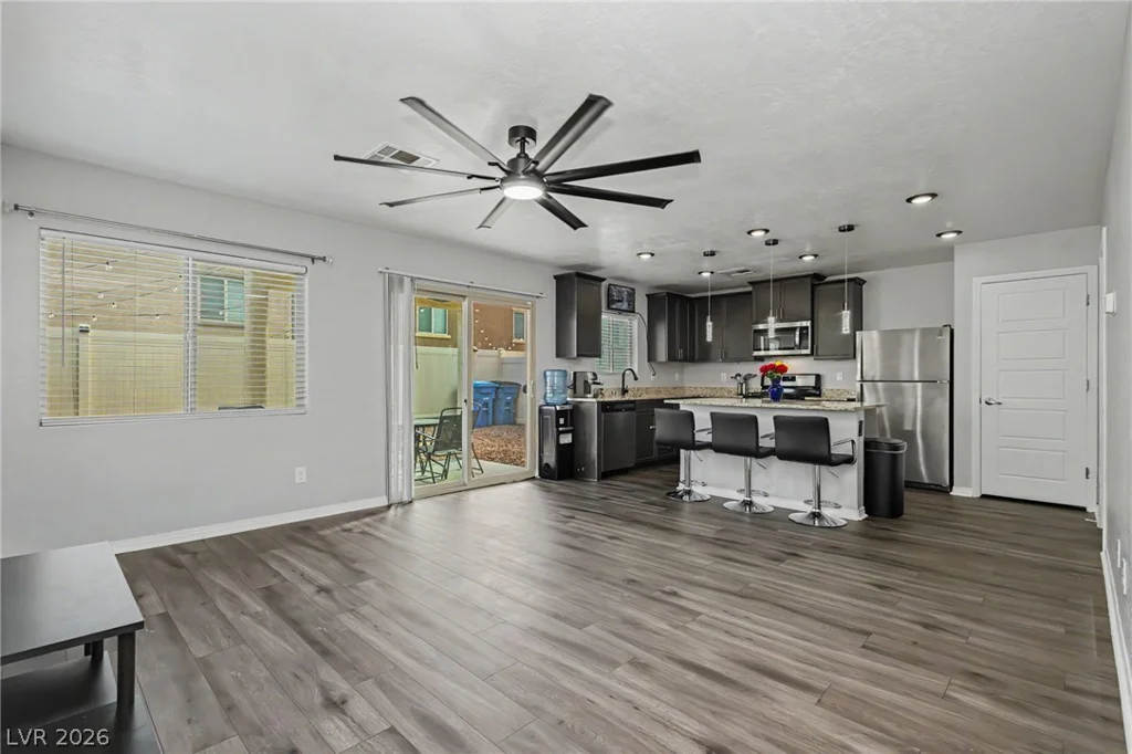 6519 Baylyn, Las Vegas, NV 89122