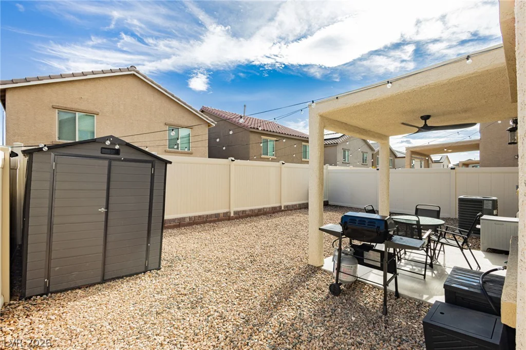6519 Baylyn, Las Vegas, NV 89122