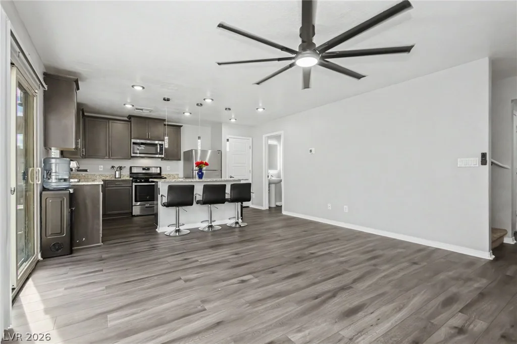 6519 Baylyn, Las Vegas, NV 89122