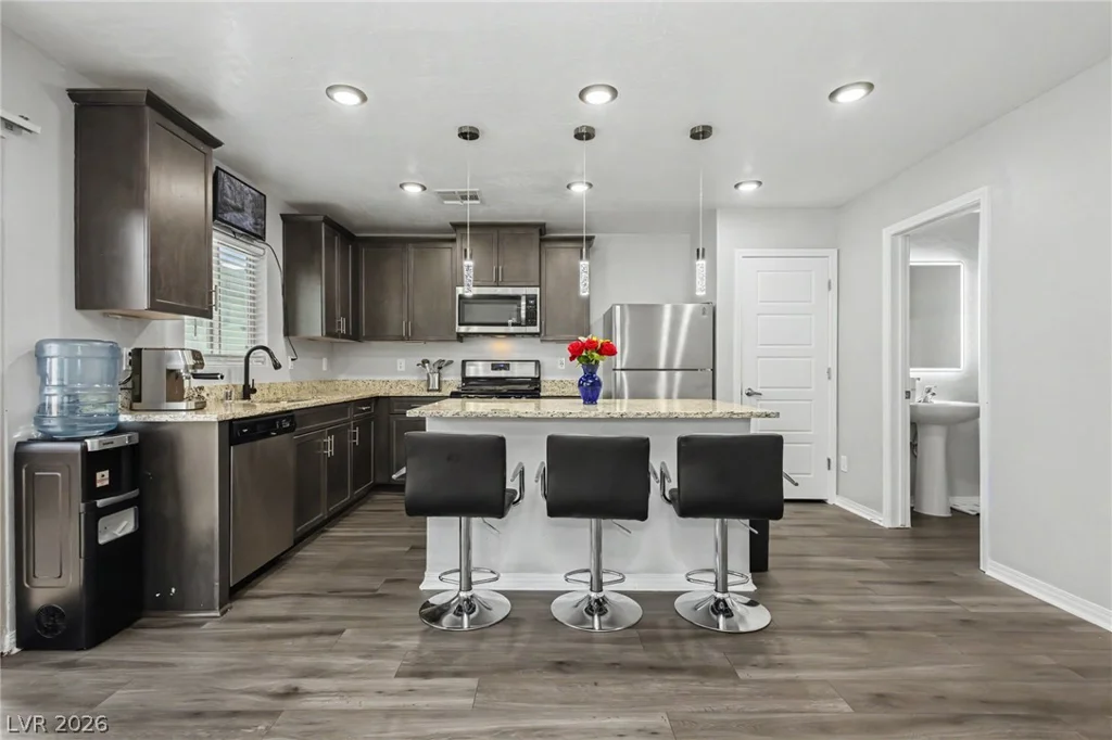 6519 Baylyn, Las Vegas, NV 89122