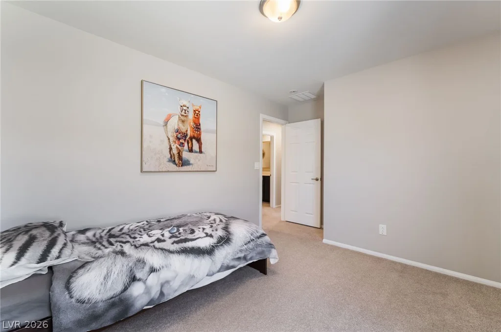 5546 Lushan, Las Vegas, NV 89148