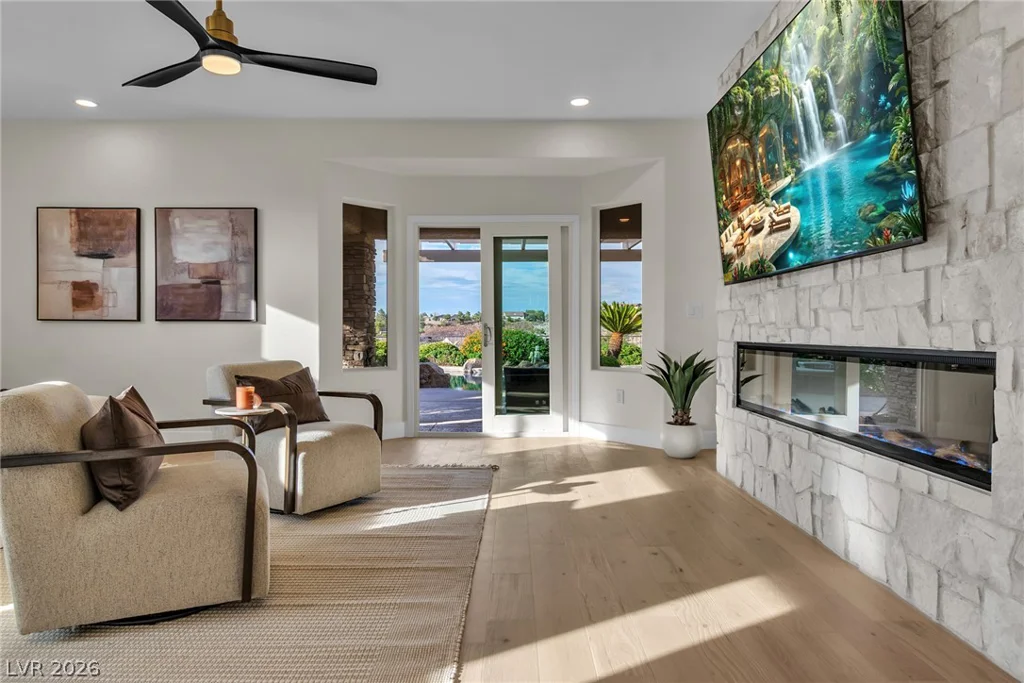 2734 Cherrydale Falls, Henderson, NV 89052