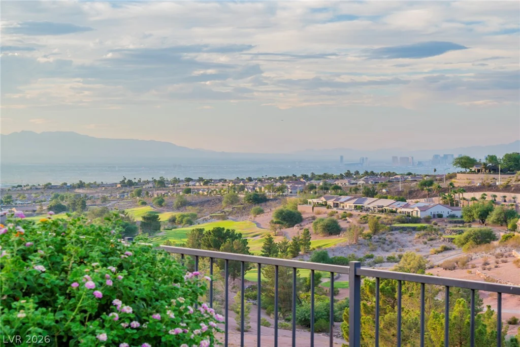 2734 Cherrydale Falls, Henderson, NV 89052