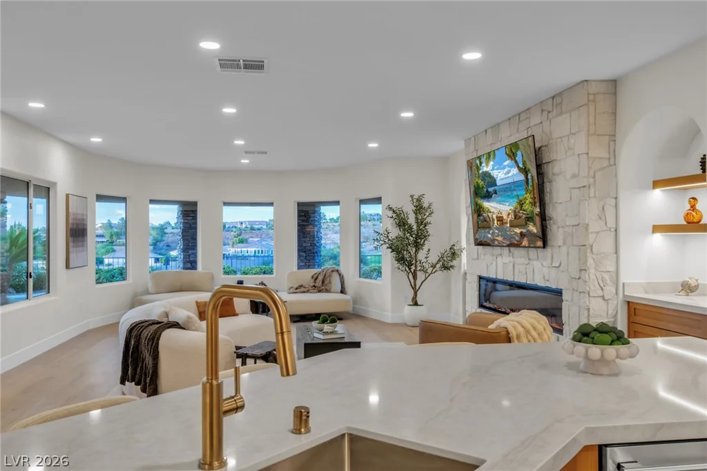 2734 Cherrydale Falls, Henderson, NV 89052