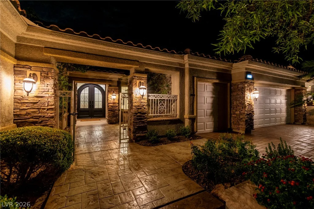 2734 Cherrydale Falls, Henderson, NV 89052