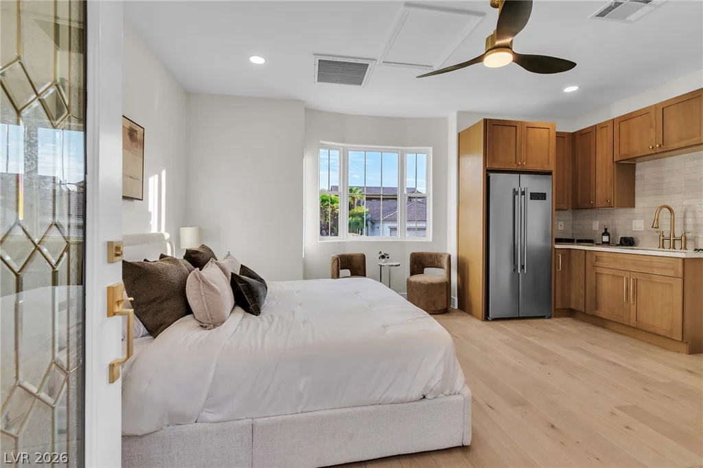 2734 Cherrydale Falls, Henderson, NV 89052
