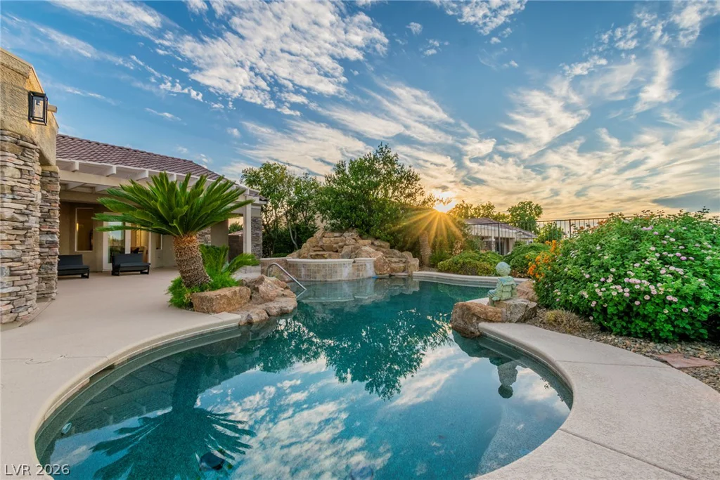 2734 Cherrydale Falls, Henderson, NV 89052