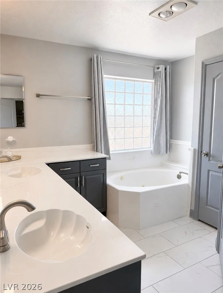 908 Rhyolite, Henderson, NV 89011