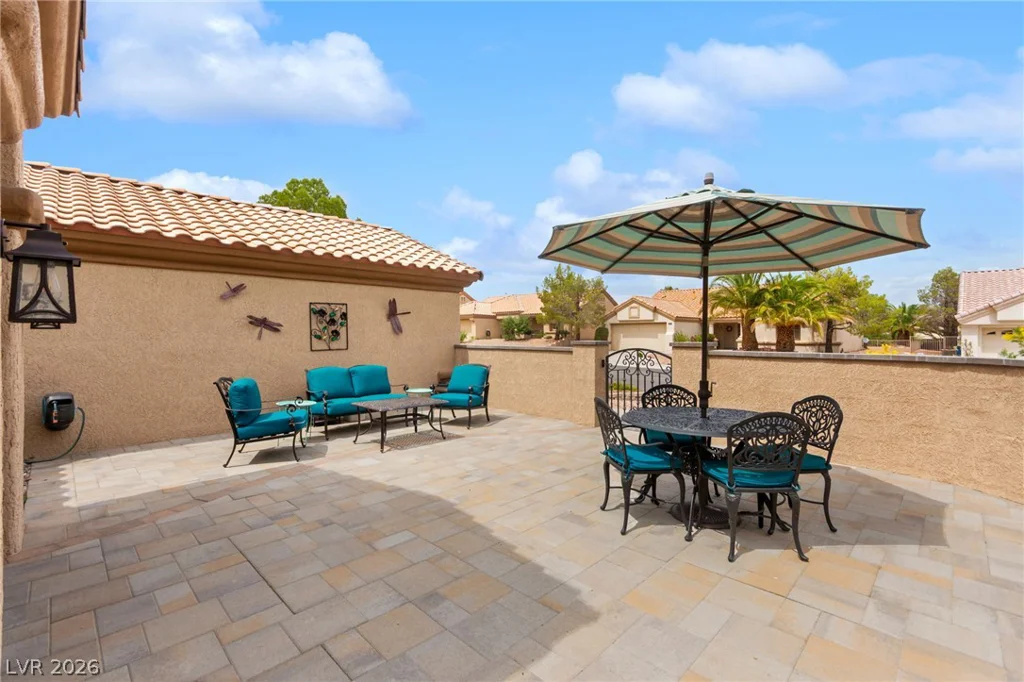 9901 Woodhouse, Las Vegas, NV 89134