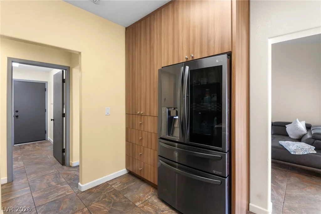 9901 Woodhouse, Las Vegas, NV 89134