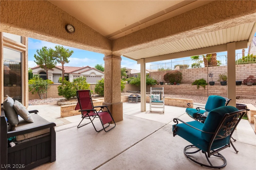 9901 Woodhouse, Las Vegas, NV 89134