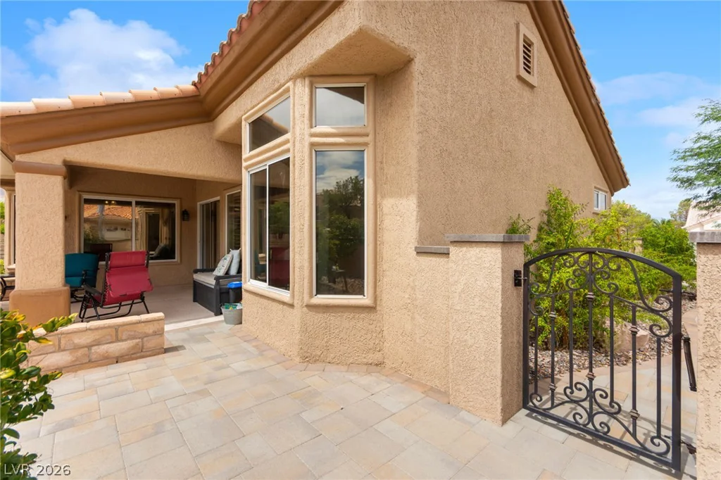 9901 Woodhouse, Las Vegas, NV 89134