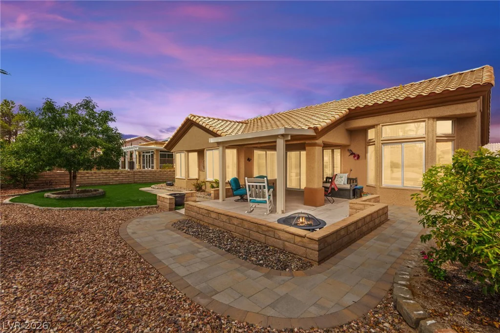 9901 Woodhouse, Las Vegas, NV 89134