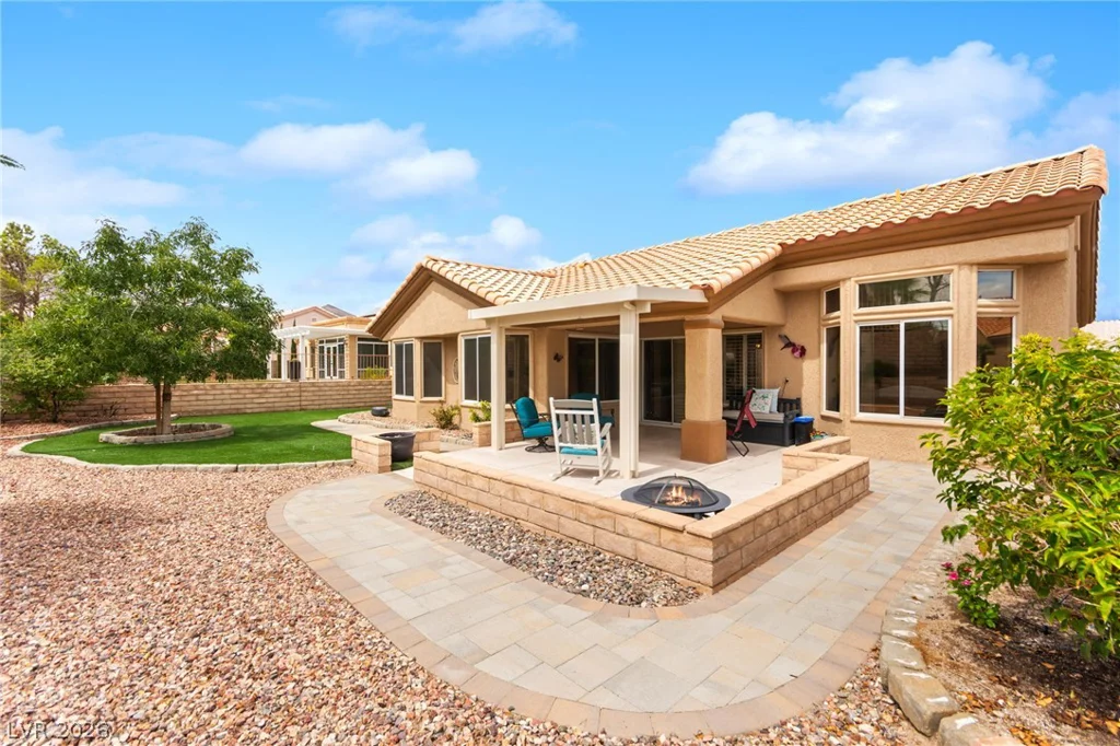 9901 Woodhouse, Las Vegas, NV 89134
