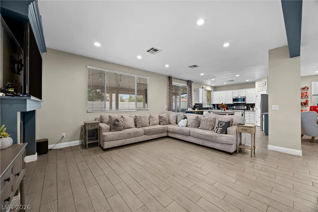 9797 Vista Crest, Las Vegas, NV 89148