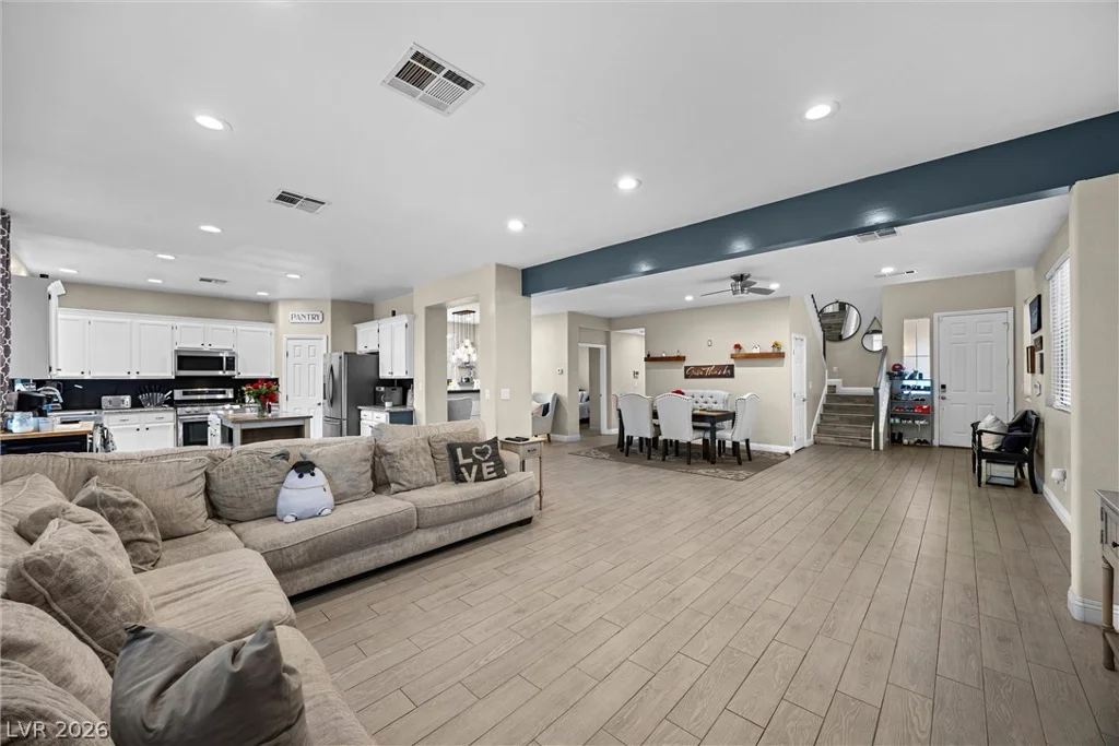 9797 Vista Crest, Las Vegas, NV 89148