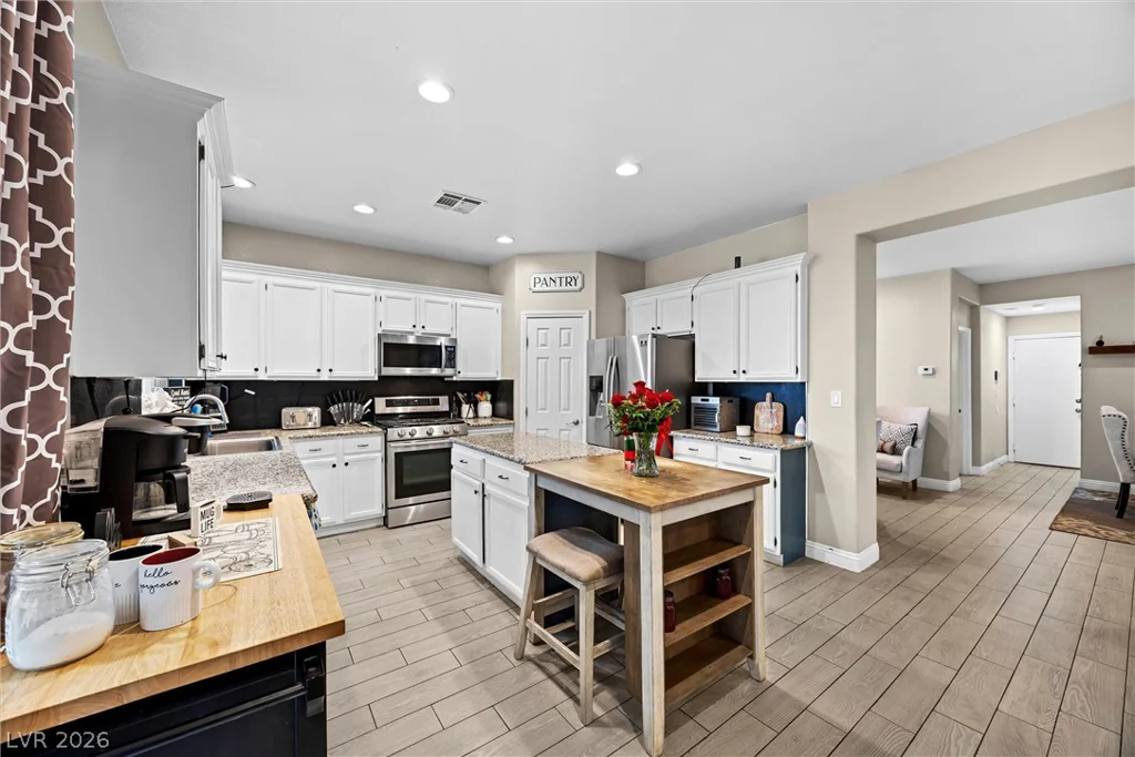 9797 Vista Crest, Las Vegas, NV 89148
