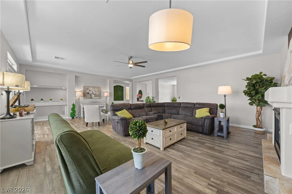 5355 Tartan Hill, Las Vegas, NV 89141