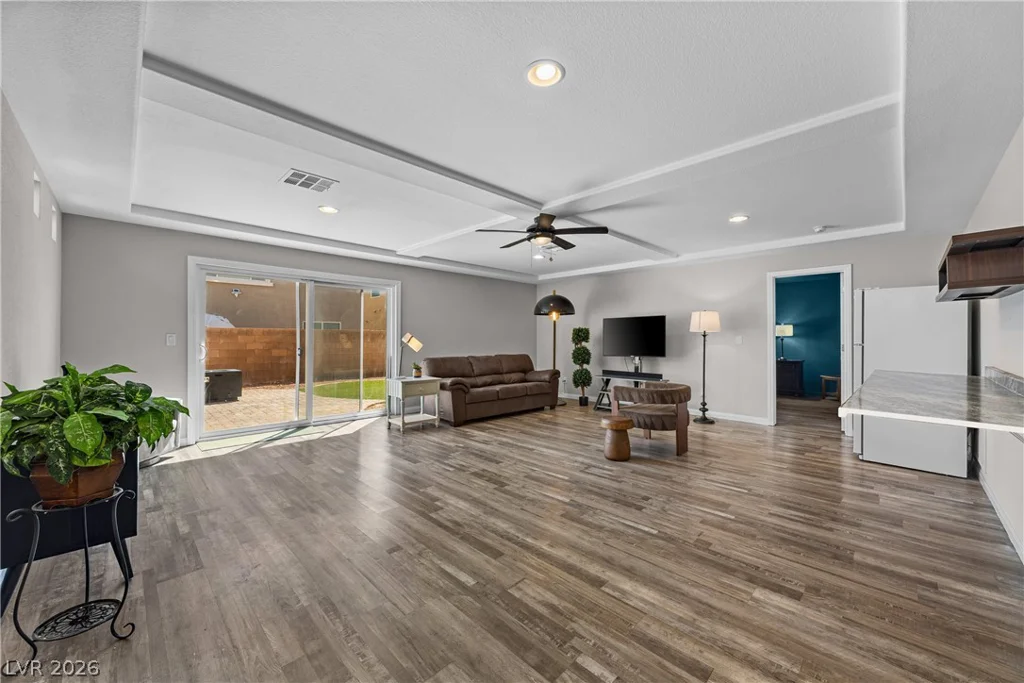 5355 Tartan Hill, Las Vegas, NV 89141