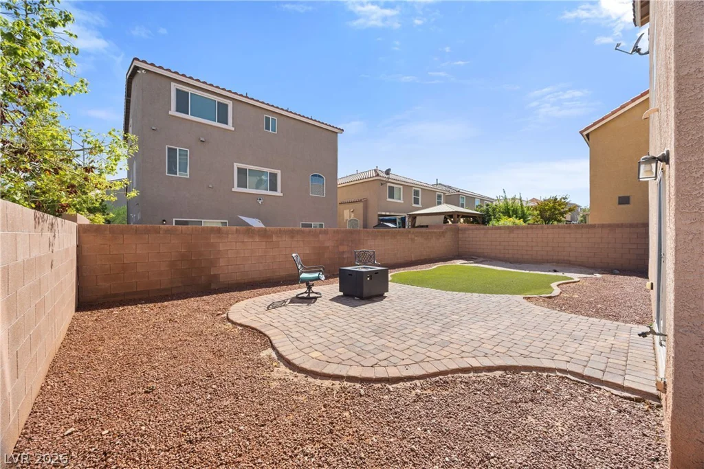 5355 Tartan Hill, Las Vegas, NV 89141