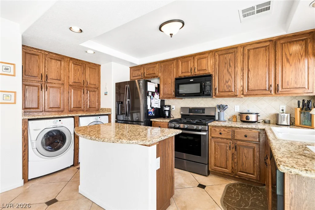 6229 White Point, Las Vegas, NV 89139
