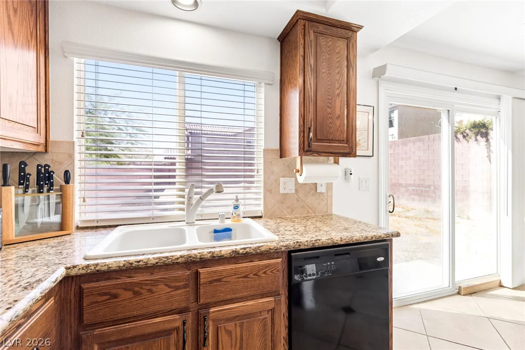 6229 White Point, Las Vegas, NV 89139