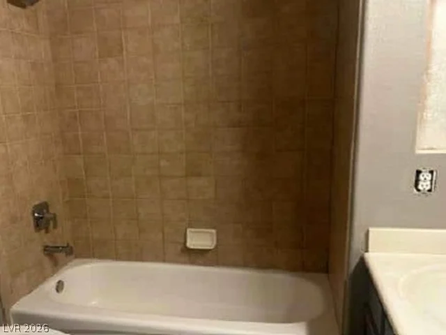 10800 Villa Torre, Las Vegas, NV 89141