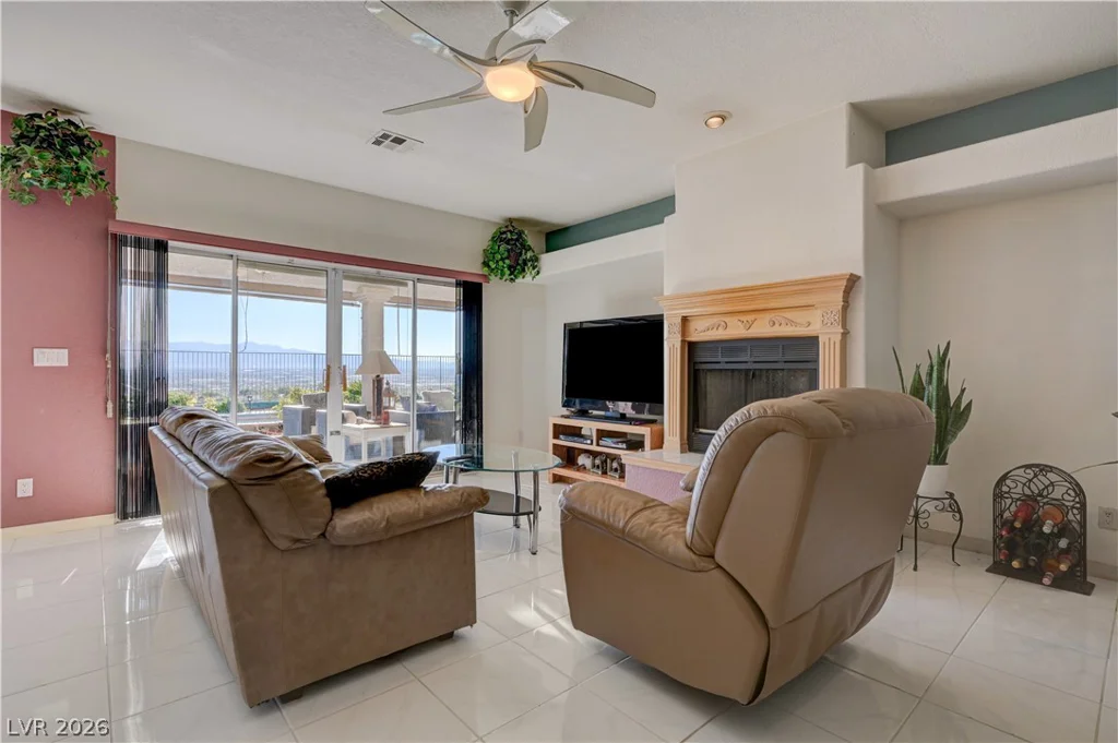 1941 Napoleon, Las Vegas, NV 89156
