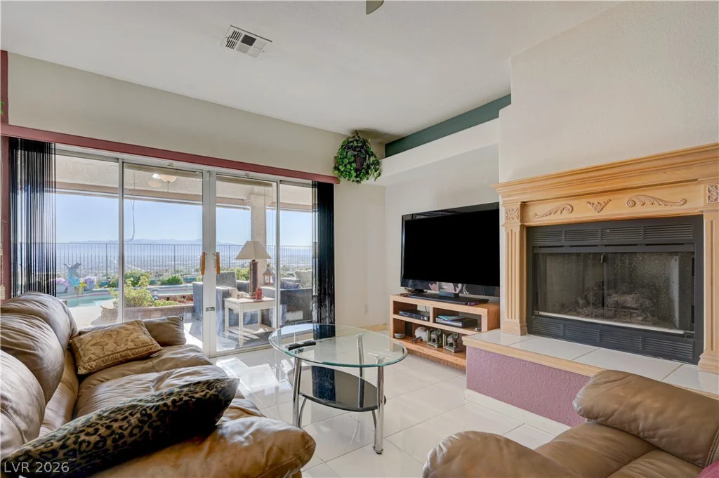 1941 Napoleon, Las Vegas, NV 89156