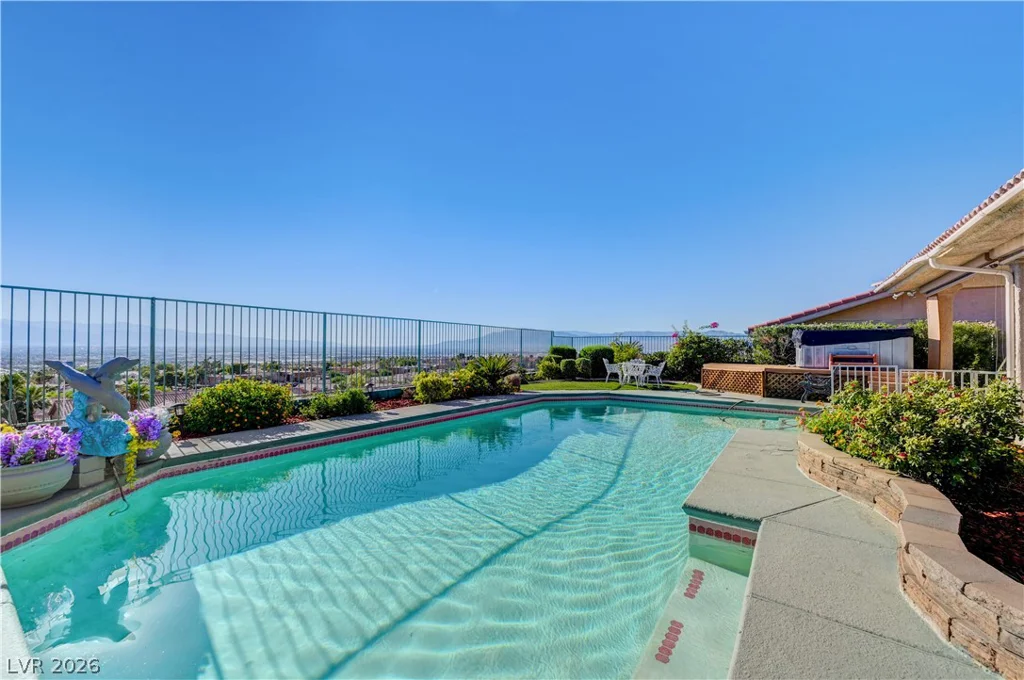 1941 Napoleon, Las Vegas, NV 89156