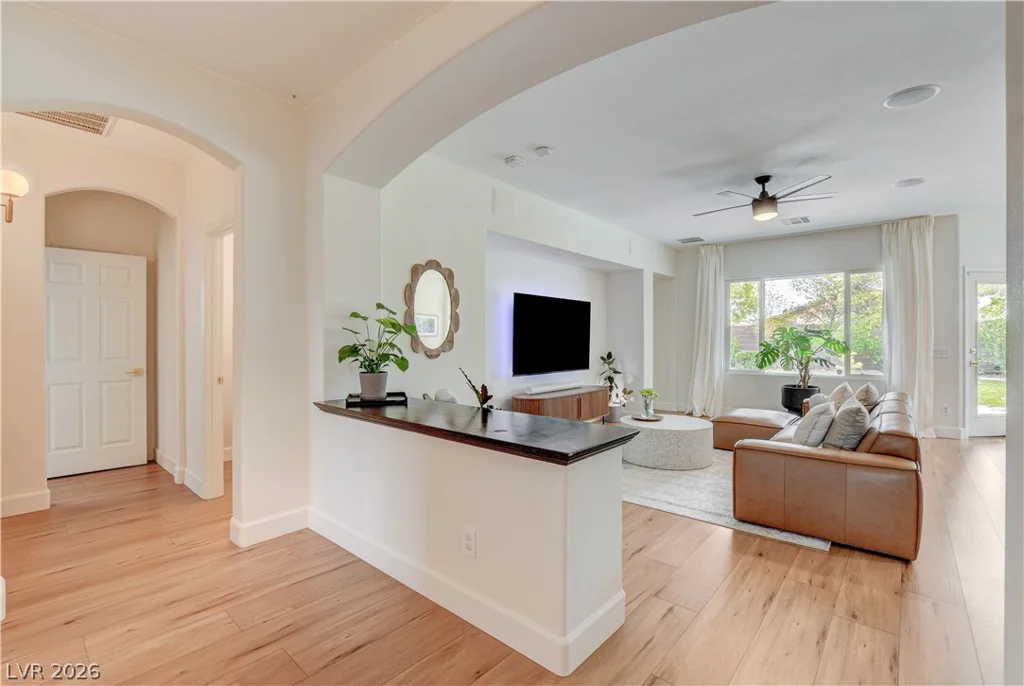 2546 Belgreen, Las Vegas, NV 89135