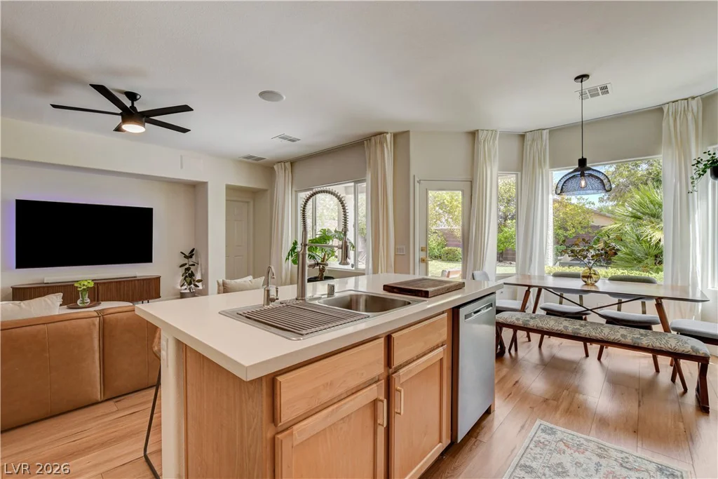 2546 Belgreen, Las Vegas, NV 89135